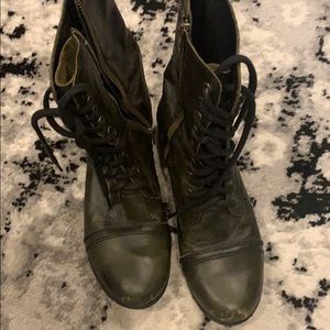 Steve Madden Combat boots